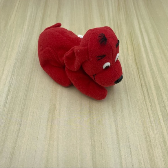 Scholastic Clifford Big Red Dog Plush Stuffed Toy 5 Inch Bean Bag 2003 Wendys - Picture 4 of 7